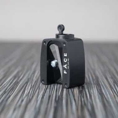 Точилка для карандашей Wamiles Cosmetics A pencil sharpener