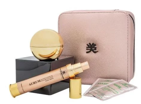 Набор &quot;Укрепляющий уход с ионами золота&quot; Utsukusy Aurum Set