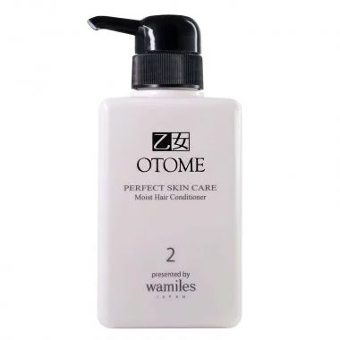 Зволожуючий  кондиціонер Perfect Skin Care Moist Hair Conditioner "OTOME" 400 г