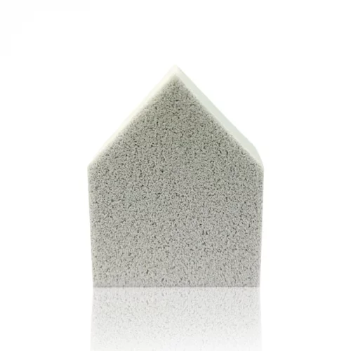 Спонж для жидкого тонального крема клиновидный Wamiles Cosmetics Нouse type puff 45х35х23 мм